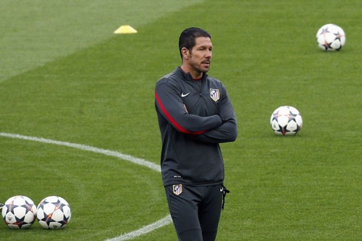 Simeone bersumpah bertahan di Atletico