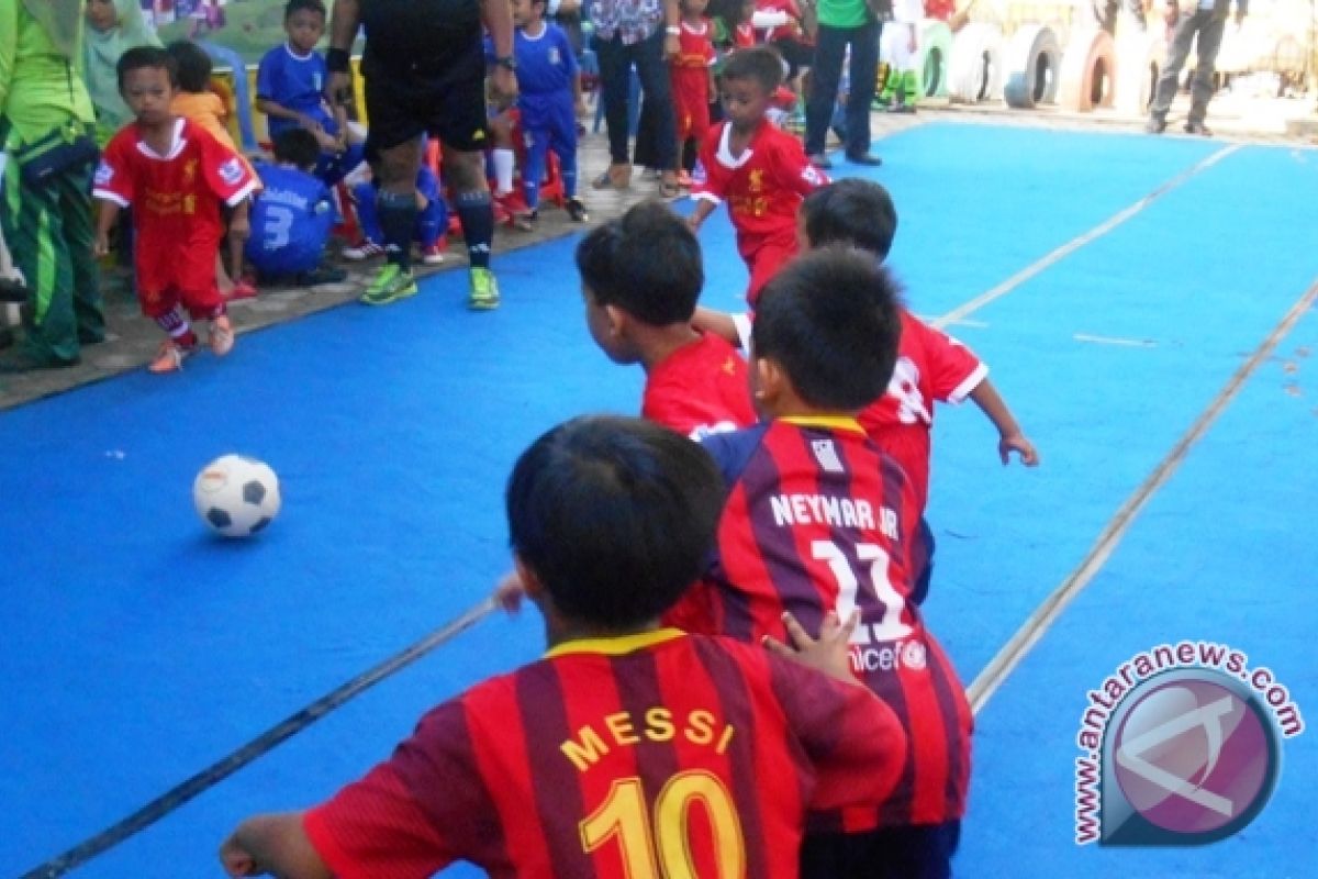 TK Anak Bangsa Gelar Futsal Kids