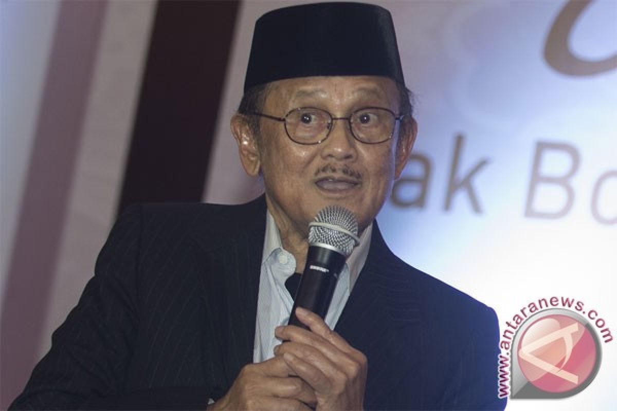 Habibie : Ujung tombak industri di Batam yakni teknologi