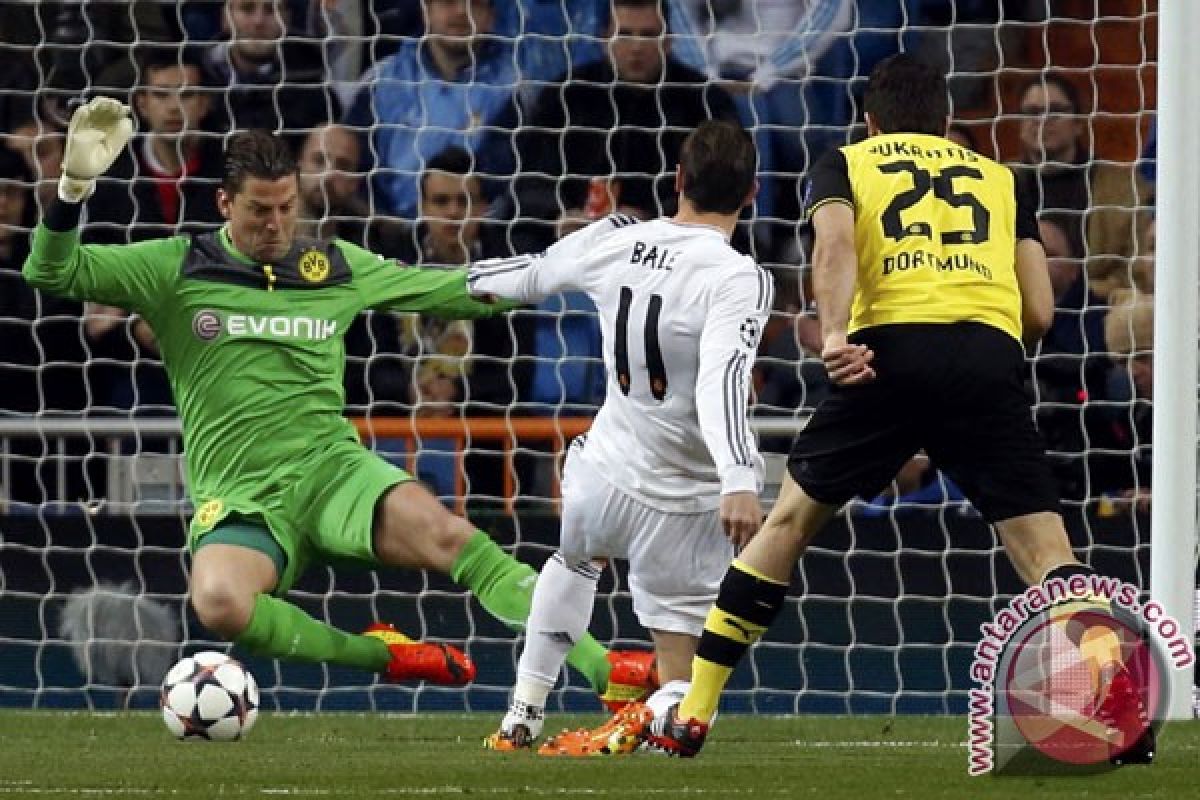 Real Madrid tekuk Dortmund 3-0