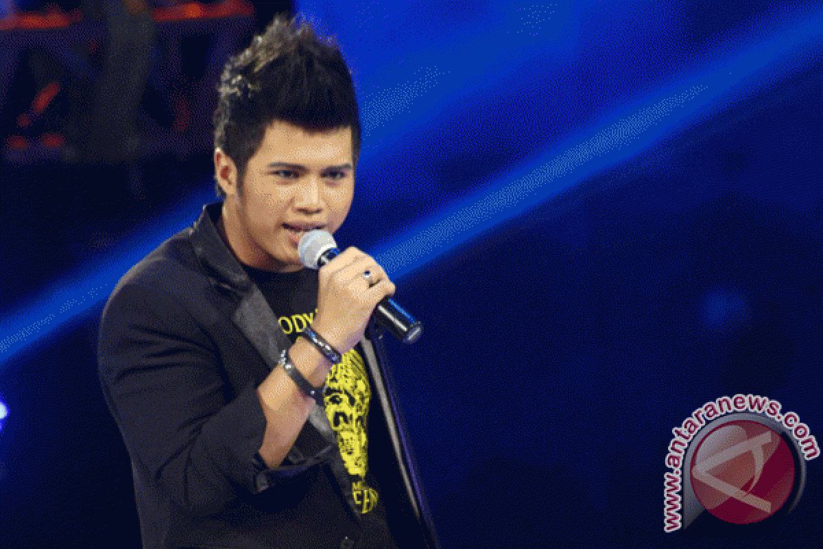 Ubay selamat dari eliminasi Indonesian Idol