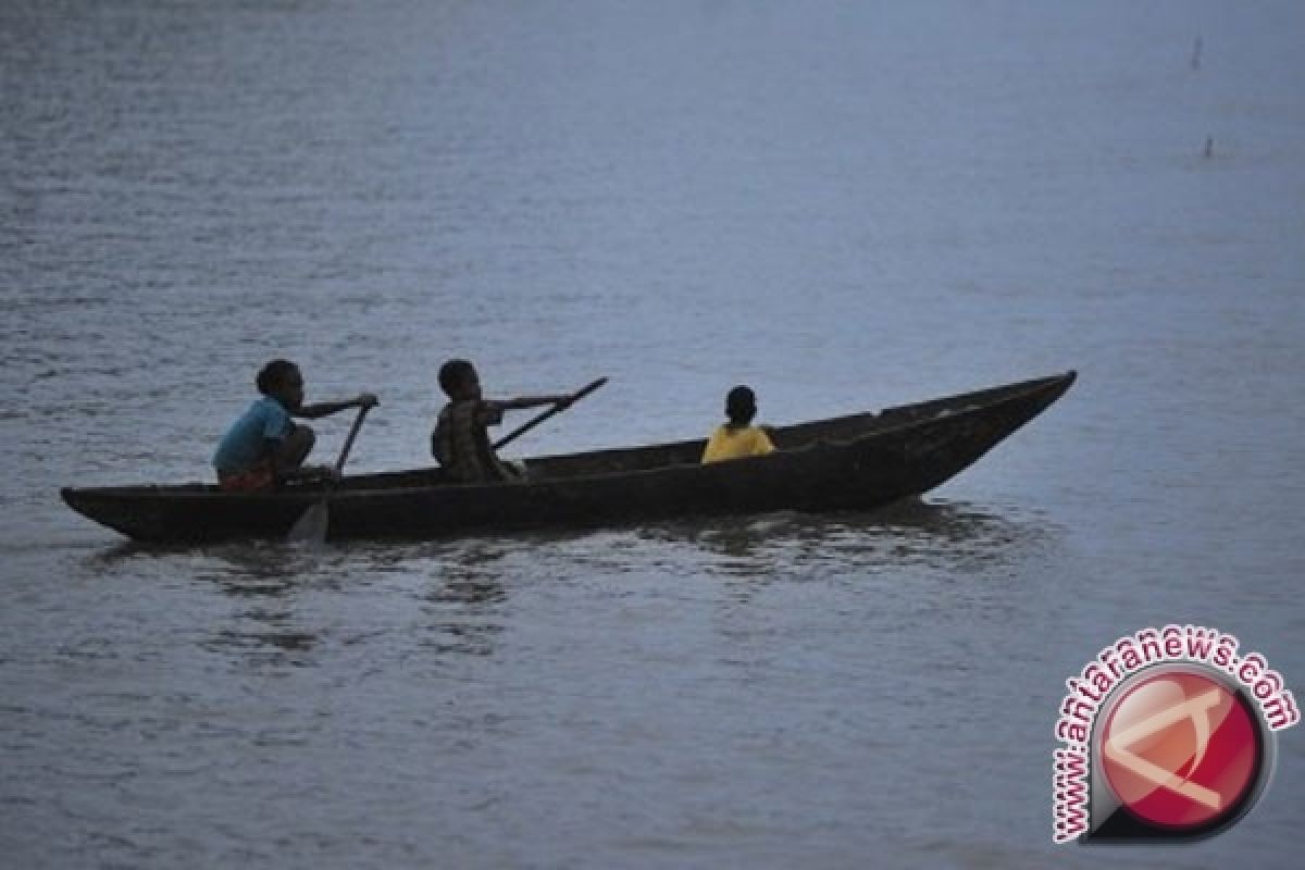 Perbatasan RI-PNG ditutup, warga pun lewati laut