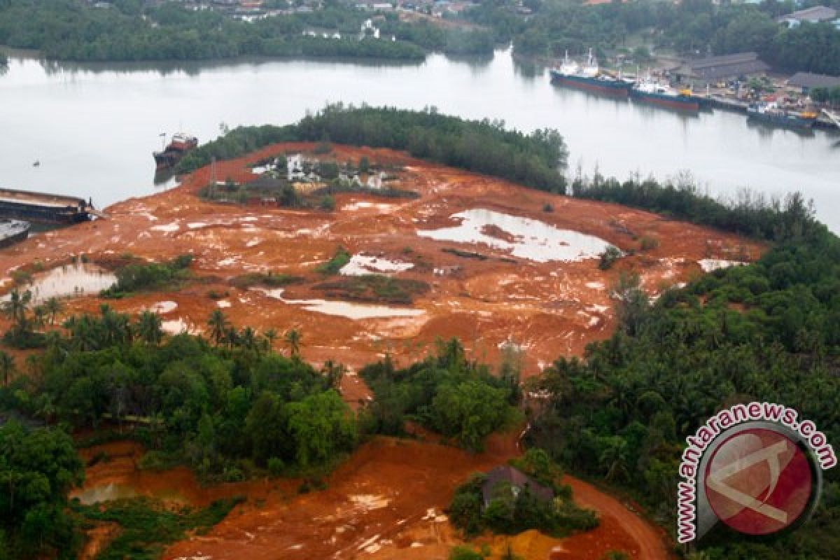 Bintan bauxite mining firms have no environmental management documents
