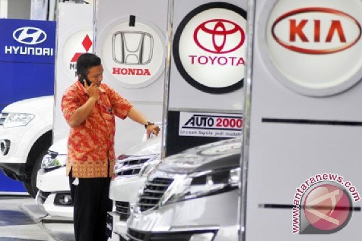 Penjualan mobil bulan Agustus  96.728 unit