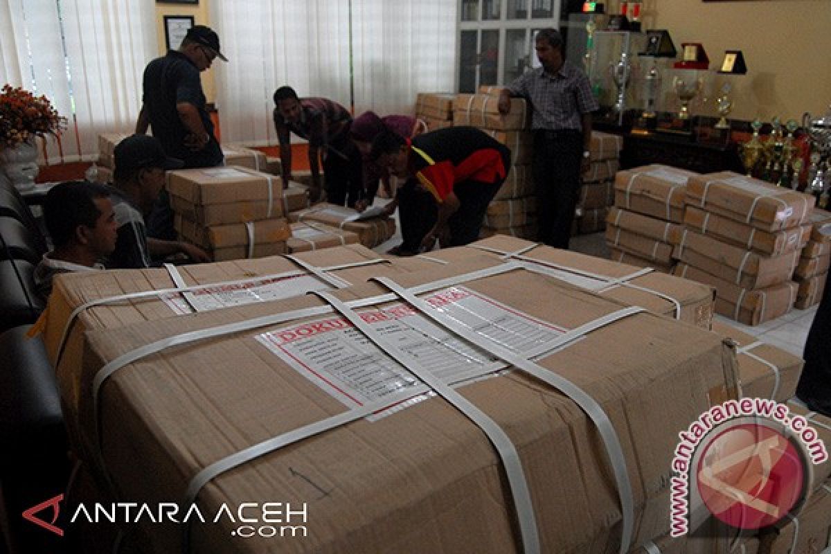 Langsa Terima 293 Kotak Naskah Soal UN