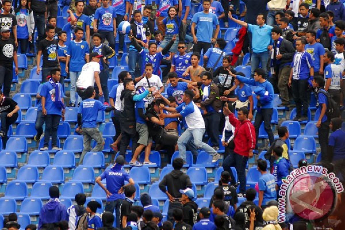 Polisi tetapkan 33 penyerang Aremania jadi tersangka