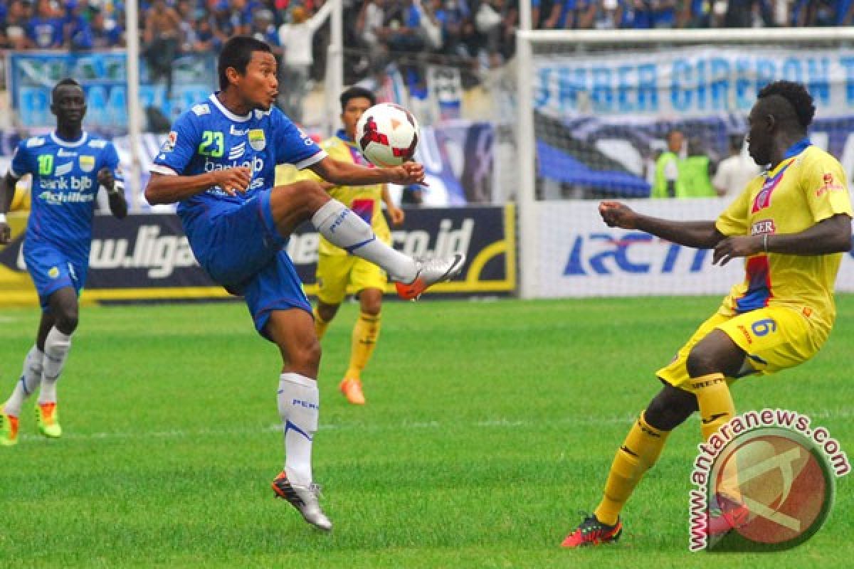 Persib boyong 18 pemain ke Gresik