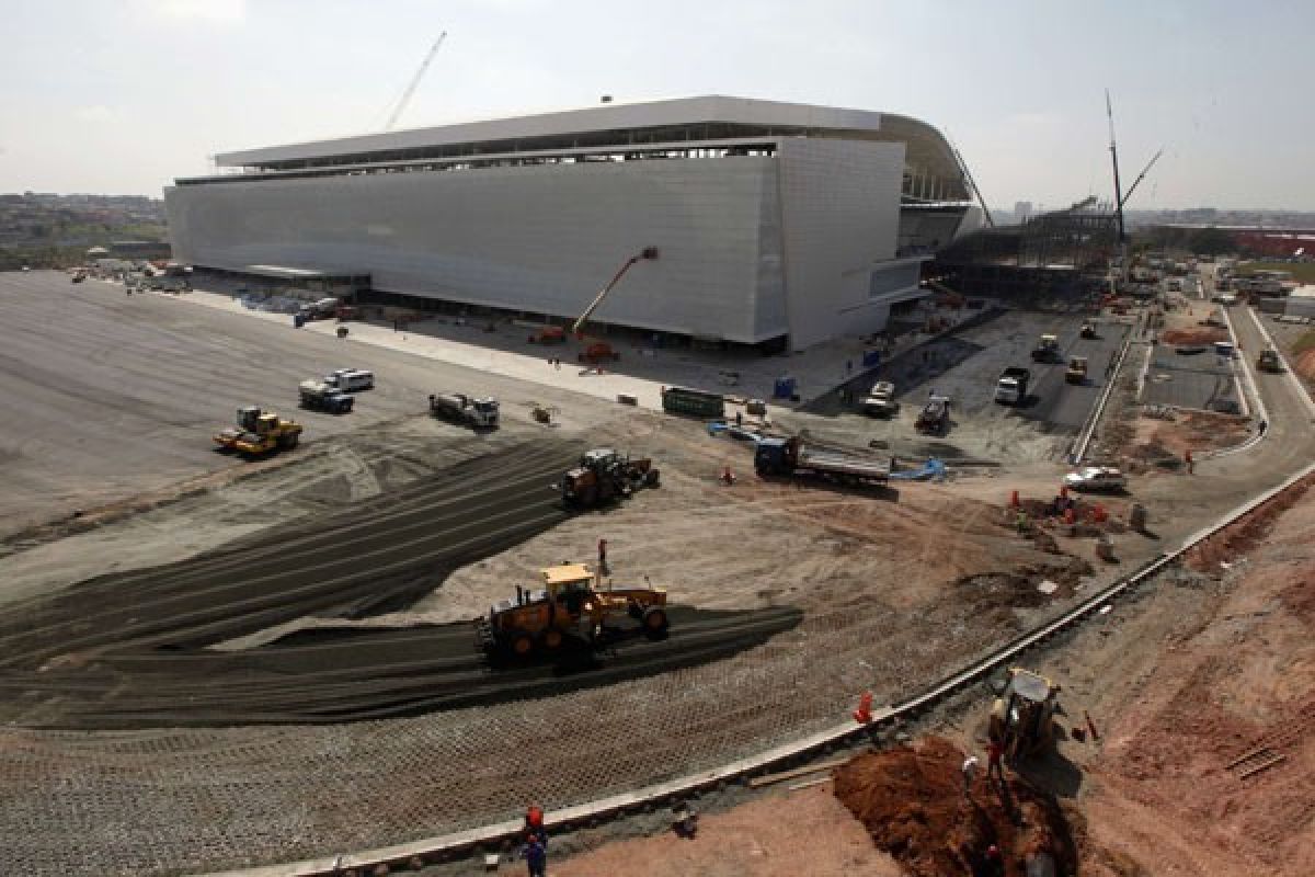 Brasil siap di lapangan, tapi di luar belum 