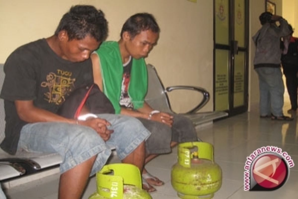 Polisi Ringkus Pencuri Tabung Gas di Parittiga