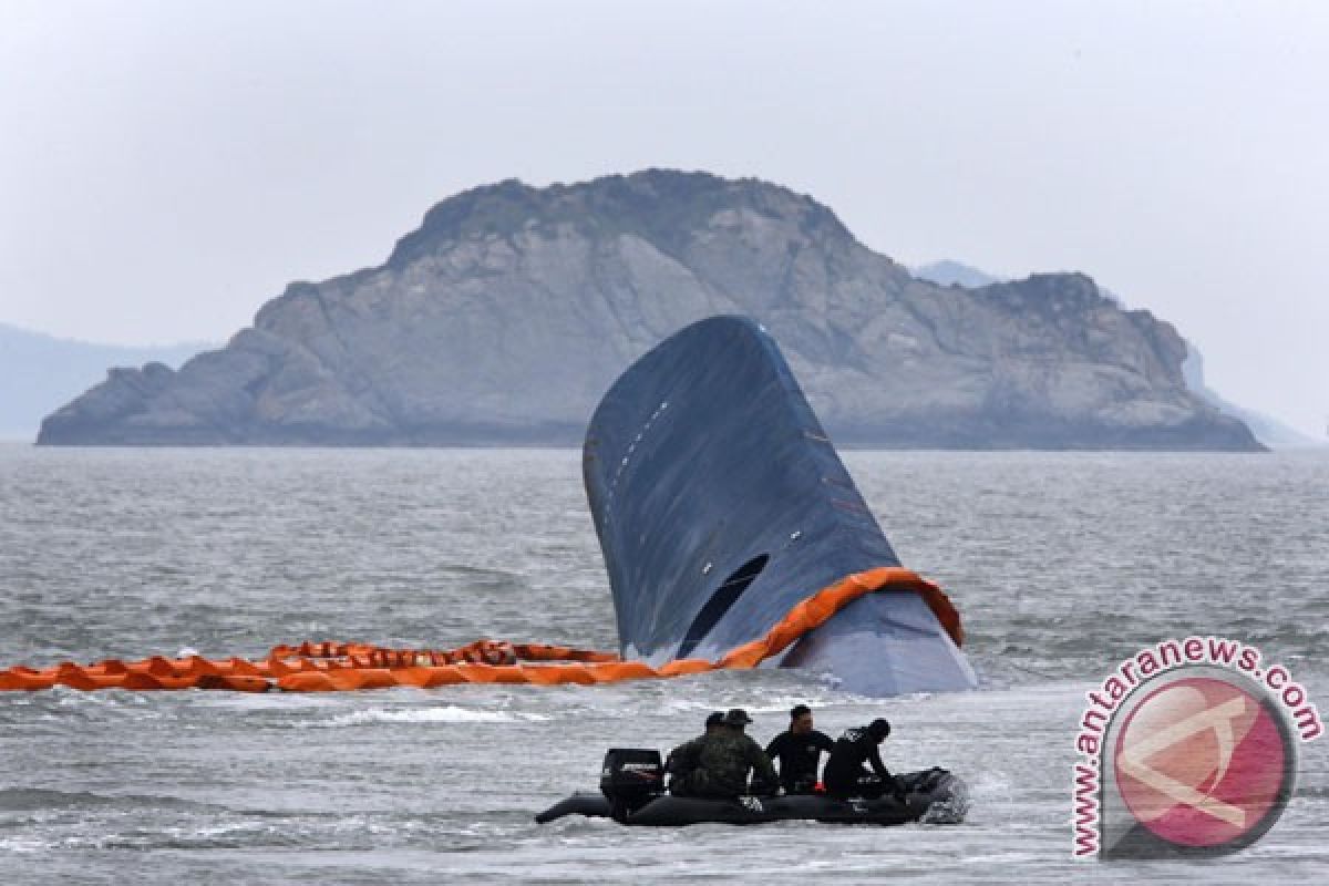 Three Indonesians killed in South Korean boat accident: government