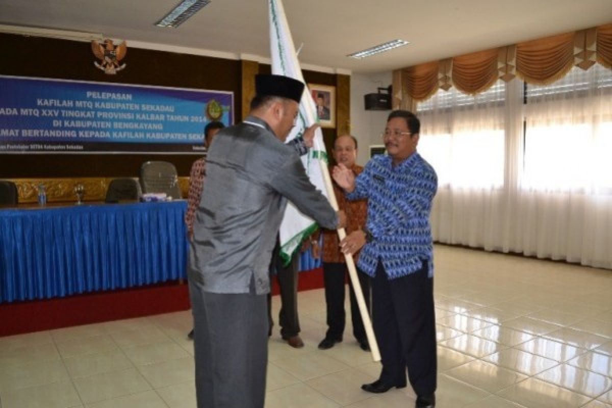 Kafilah MTQ Sekadau Berangkat ke Bengkayang