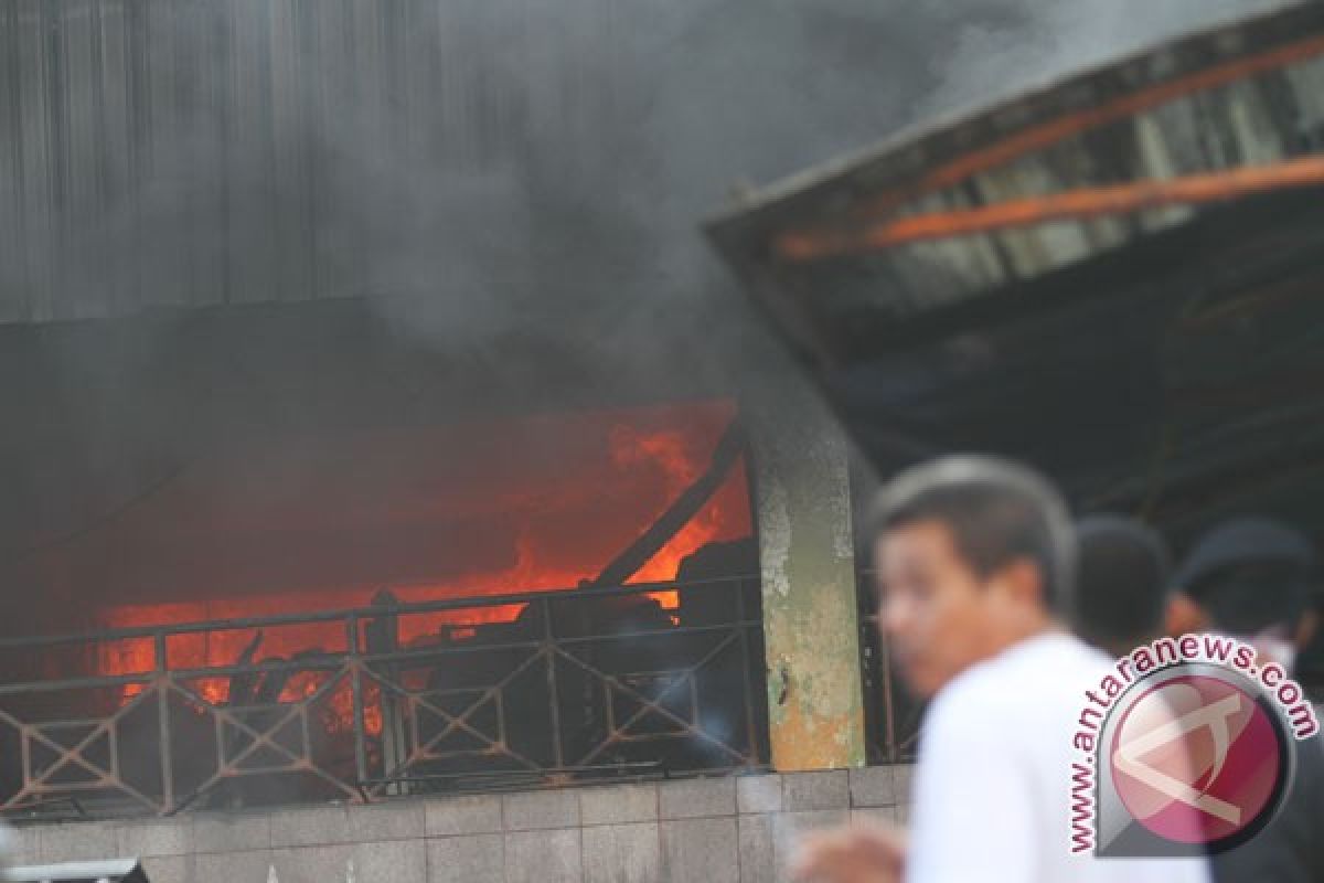 DKI: Januari-April 2014 terjadi 280 kebakaran