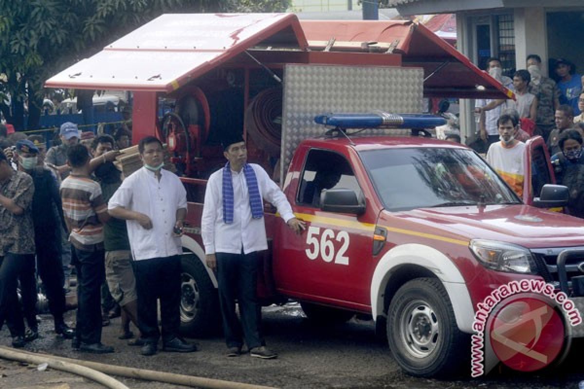 Jokowi tinjau kebakaran di Pasar Senen