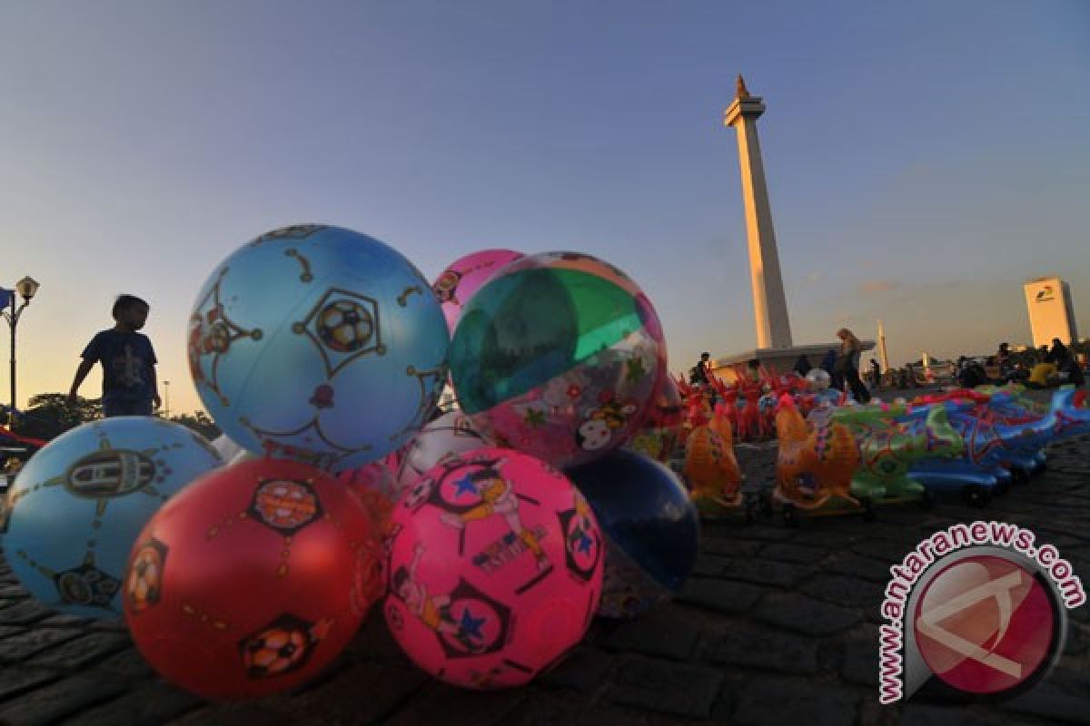 Pemprov DKI Jakarta segera tertibkan PKL di Monas