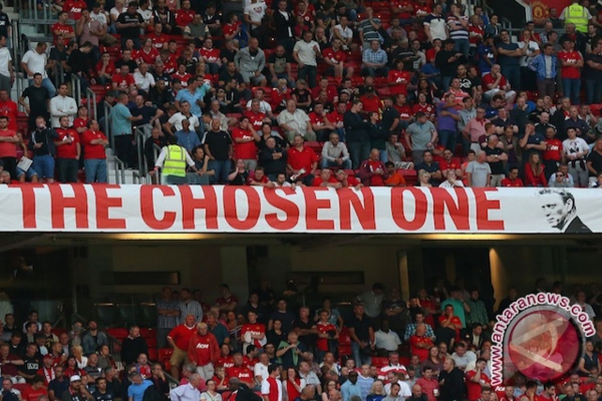 Moyes Dipecat dan Dicopot  Sebagai "The Chosen One" 