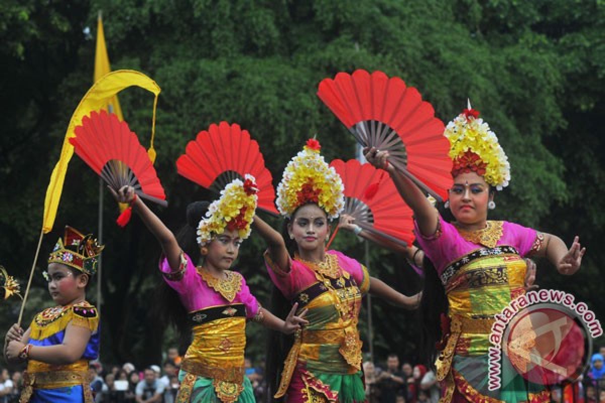 Pesona budaya Bali akan digelar di TMII