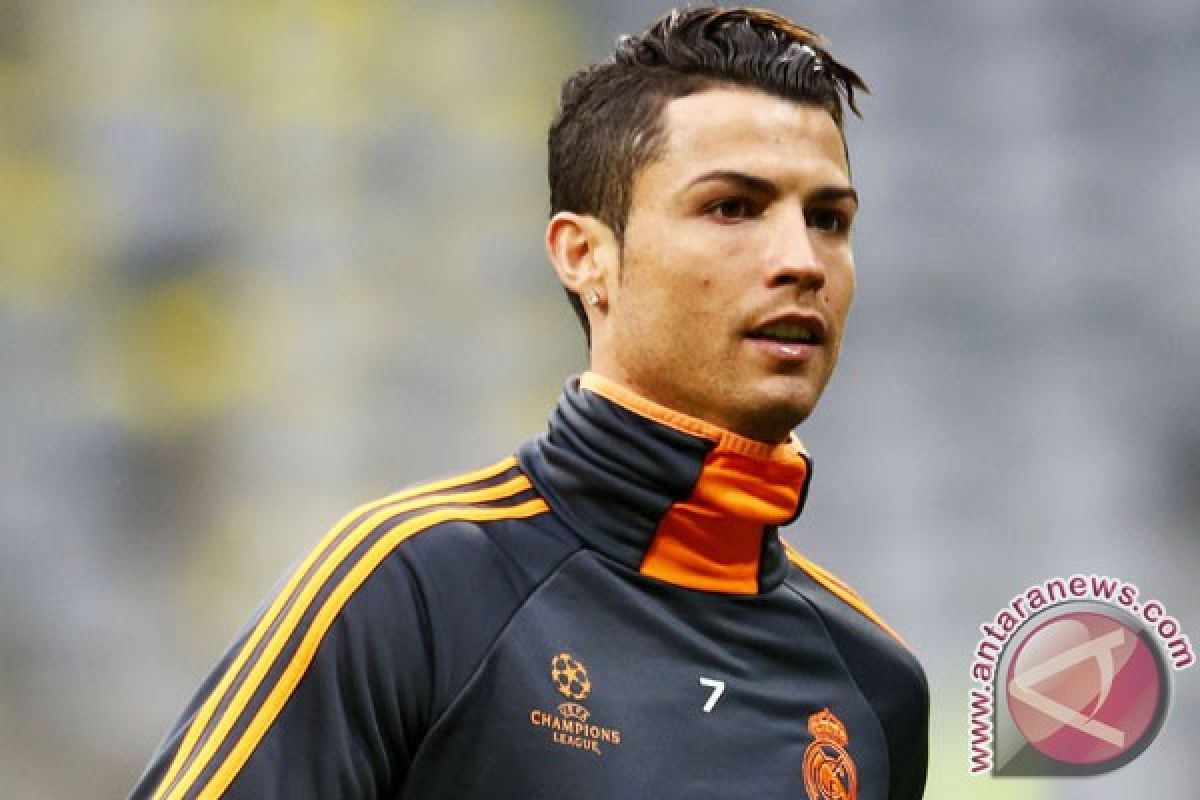 Ronaldo tetap latihan meski cedera
