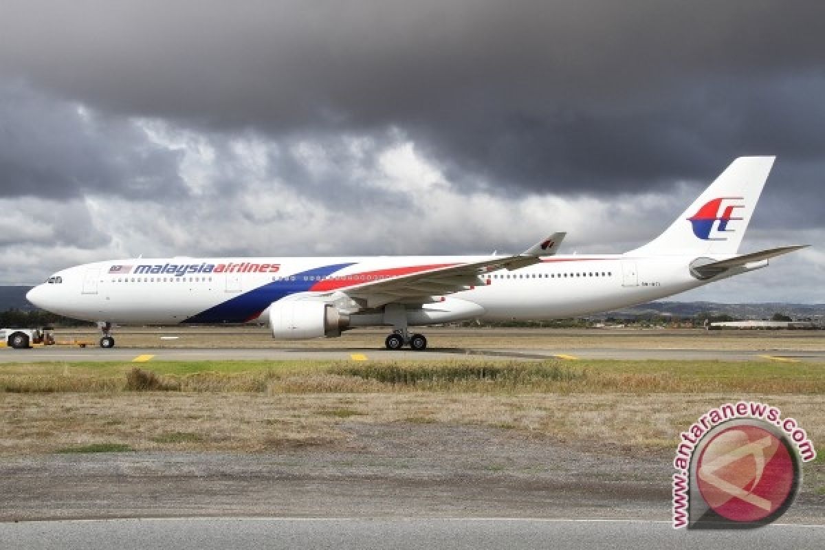 Pesawat Air Algerie Diserang?