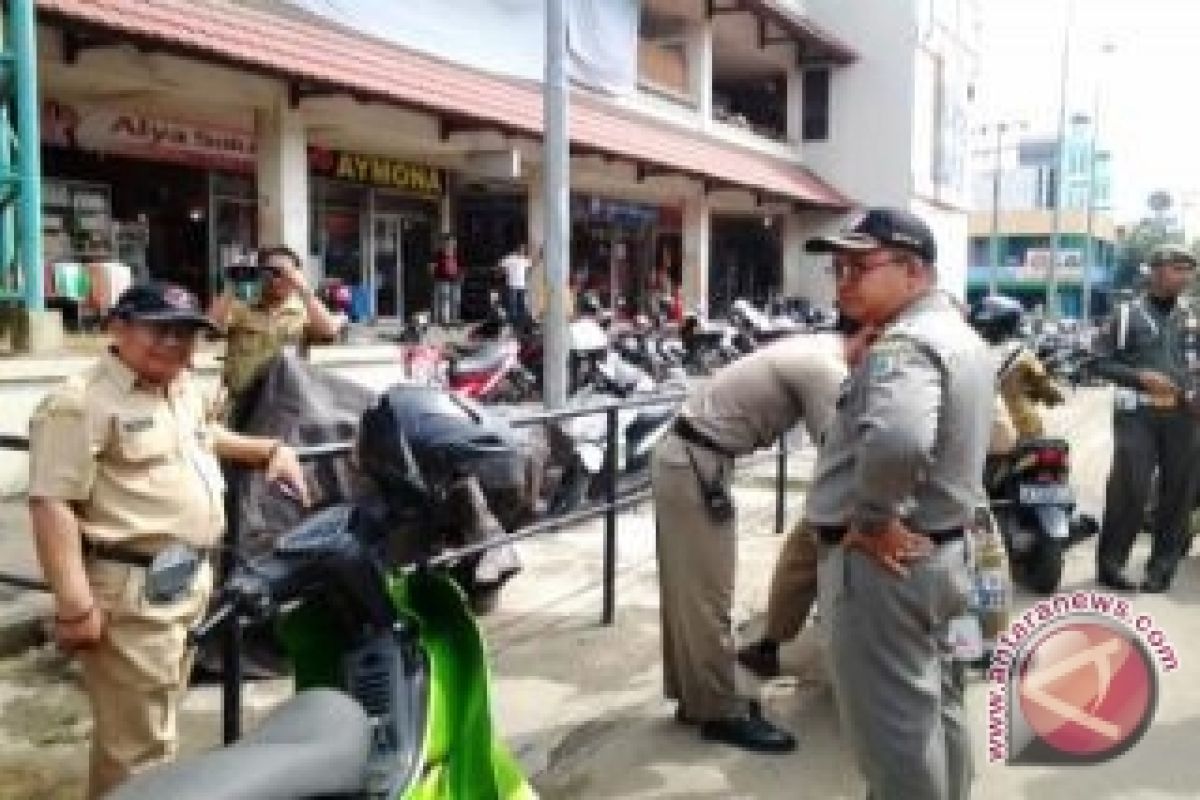 Satpol PP Paser Jaring Belasan PNS Keluyuran