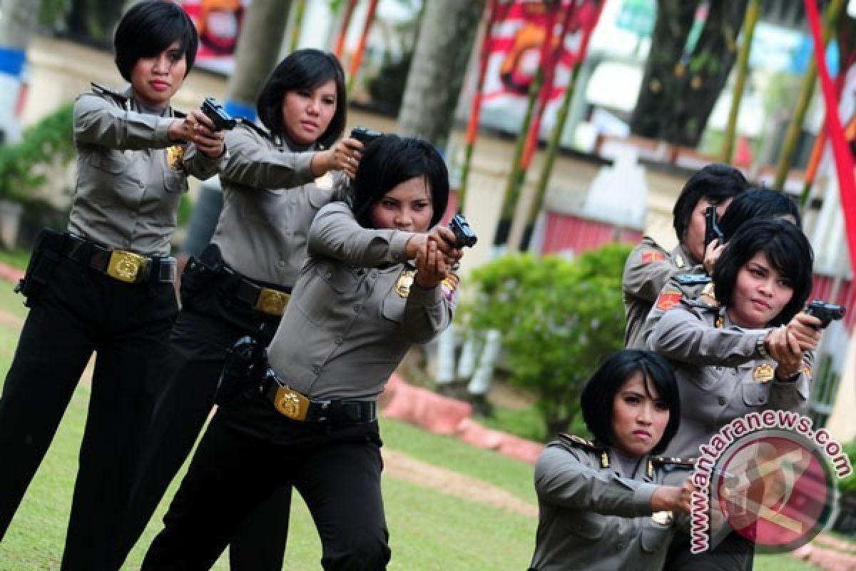 Polwan 22 Negara Berkunjung ke Semarang