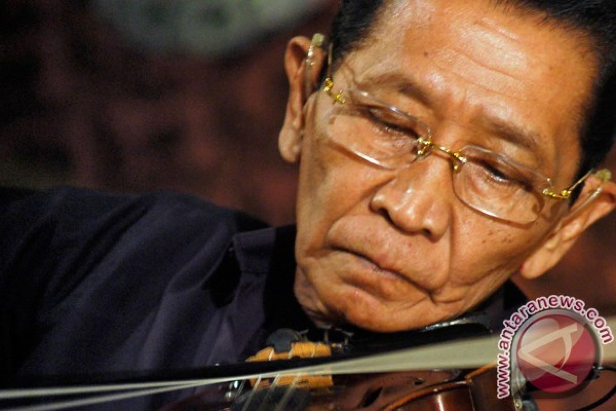 Beberapa Julukan Idris Sardi Gambarkan Kehebatannya Sebagai Musikus