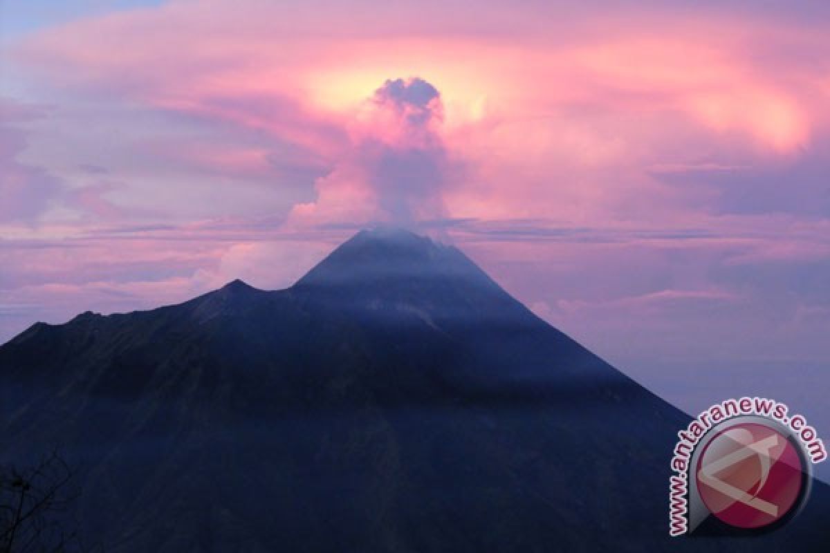 BPPTKG: Belum Ada Rumus Pasti Memperkirakan Merapi Meletus