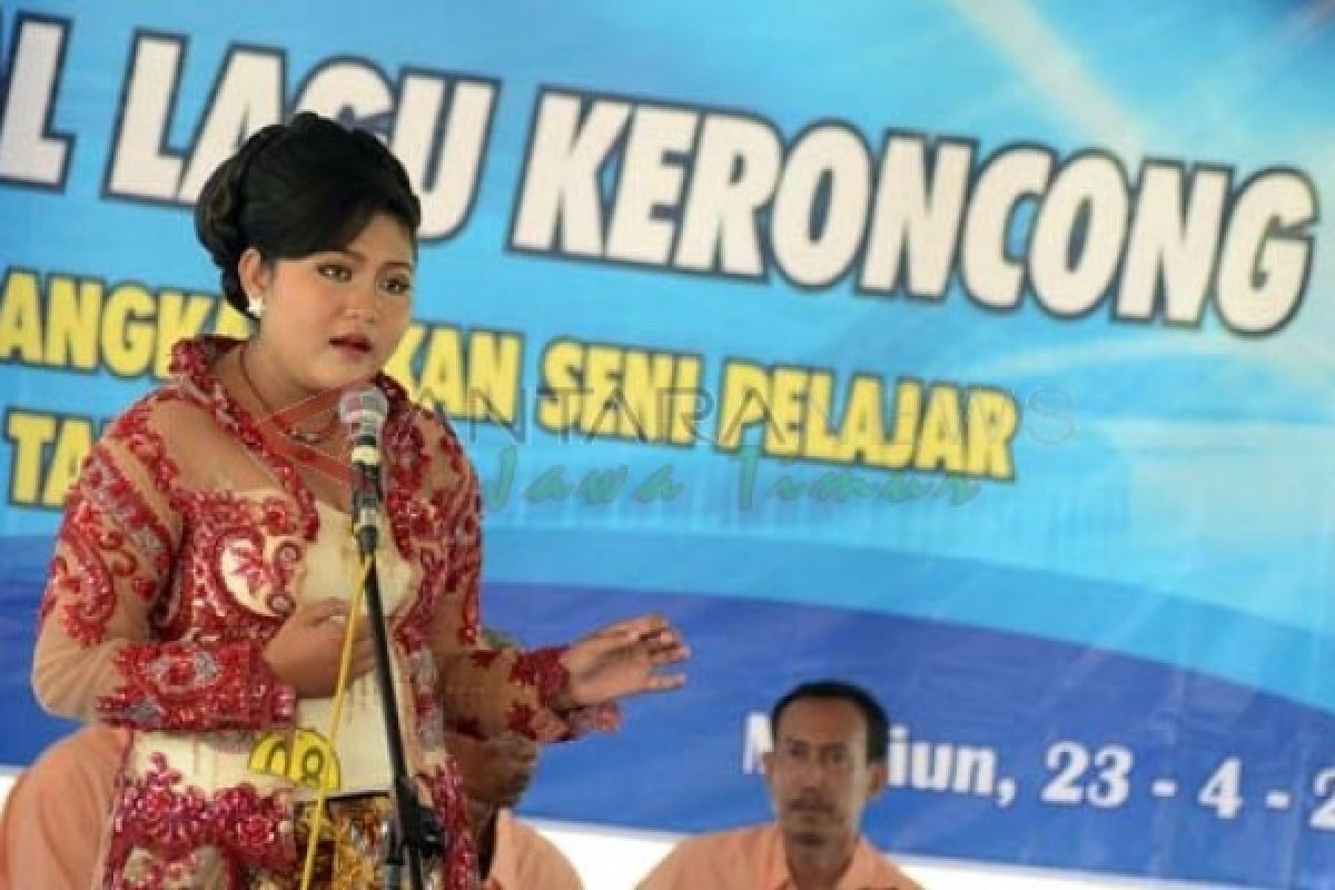 Peringati HUT-23, Pelindo III Gelar Nonstop Parade Keroncong