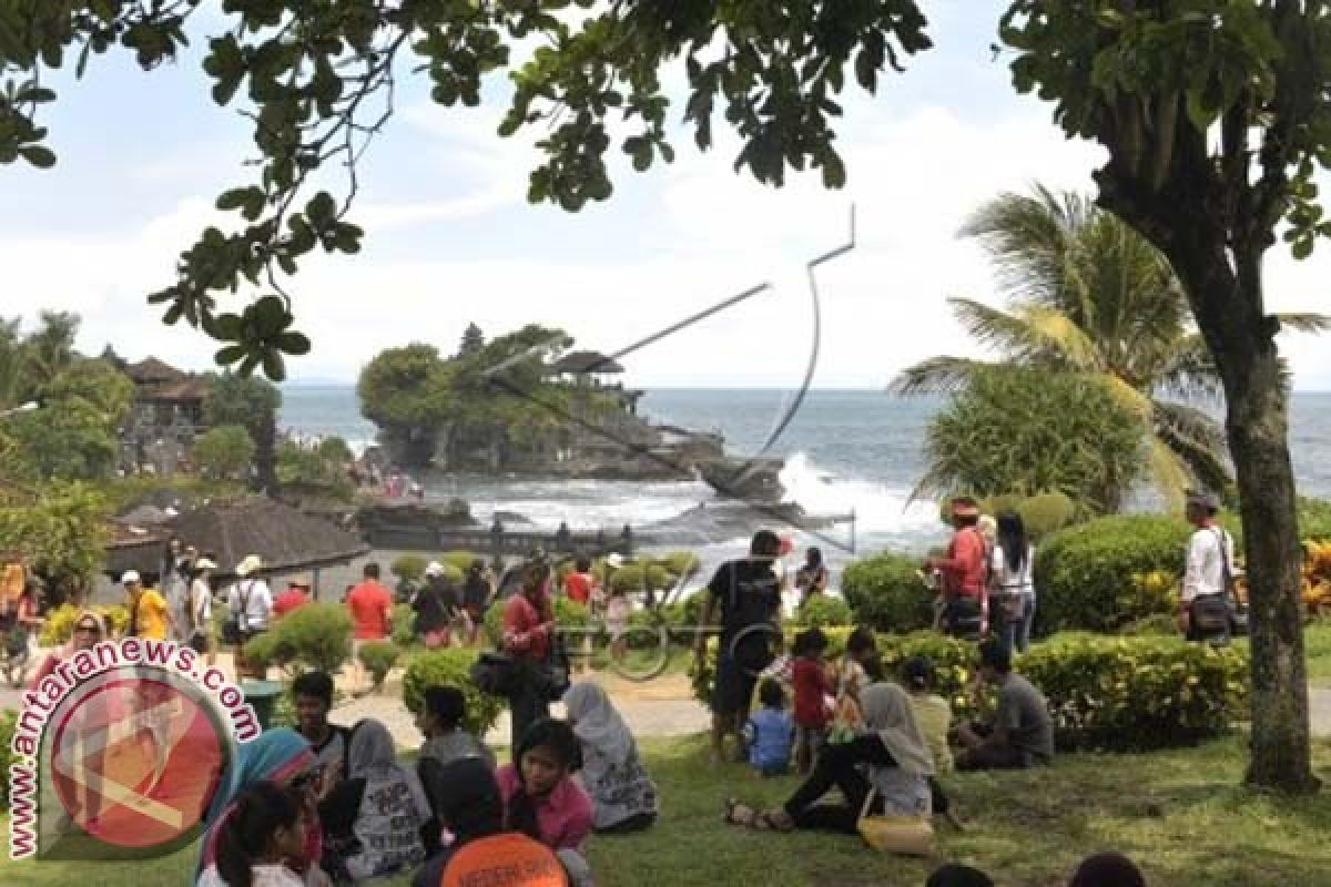 Objek Wisata Tanah Lot Terfavorit Di Bali