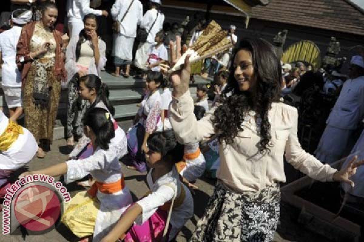 Orang Asing Promosikan Bali ke Mancanegara