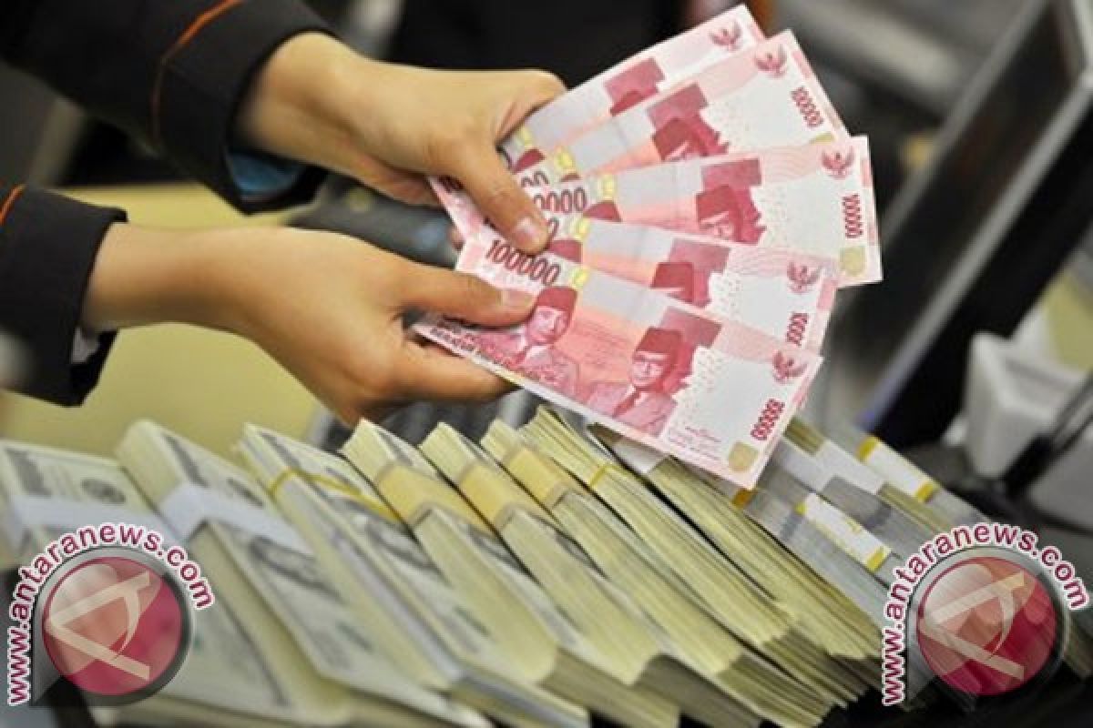 Rupiah Kamis Melemah Menjadi Rp11.649