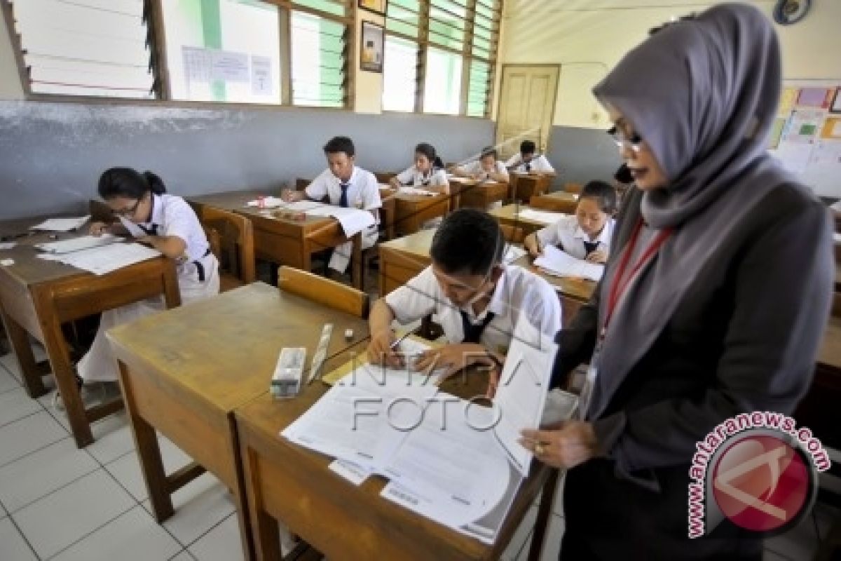 Gorontalo Utara 100 Persen Lulus UN SMP