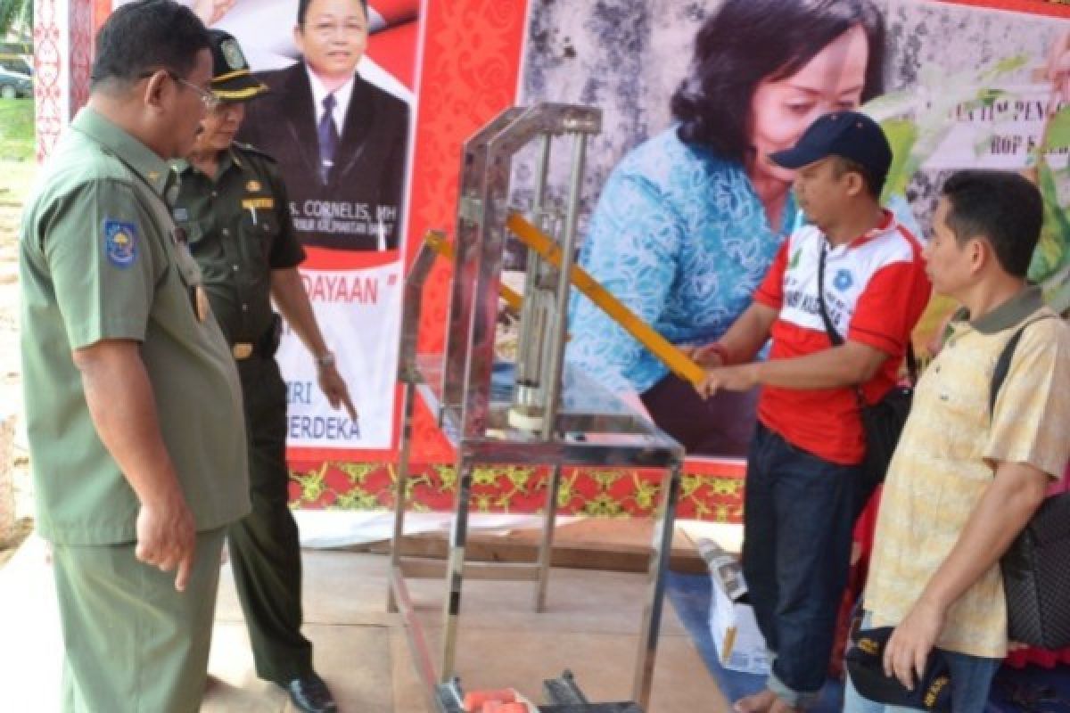 Hari Kesatuan Gerak PKK Kalbar Ajang Adu Kreasi Daerah