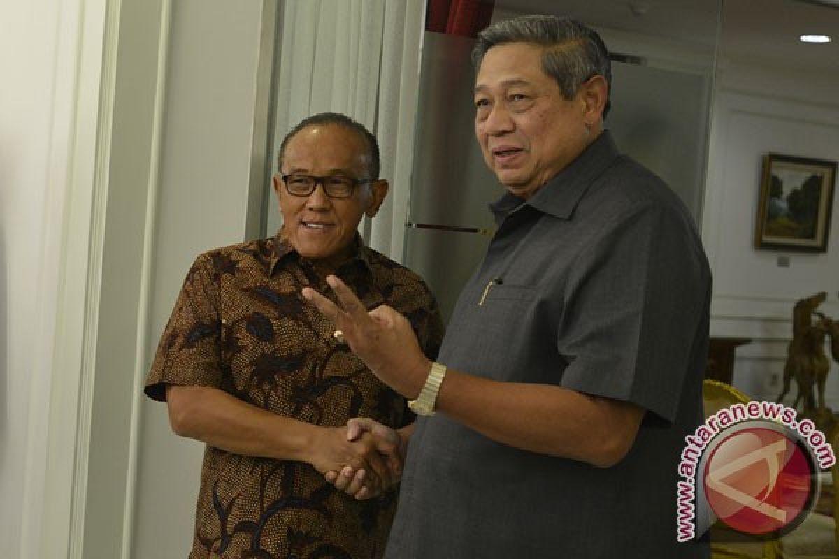 Aburizal Bakrie temui Presiden Yudhoyono di Istana
