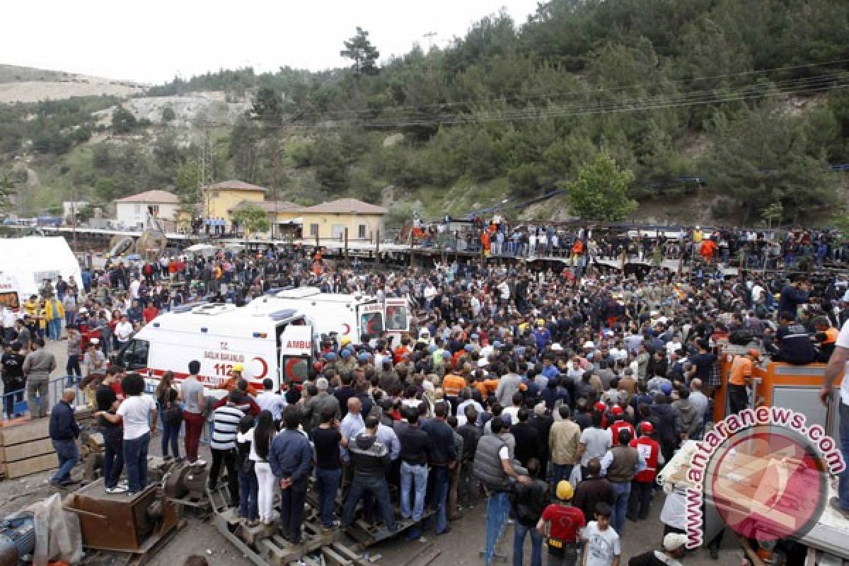 Jumlah korban tewas ledakan tambang di Turki jadi 157 orang