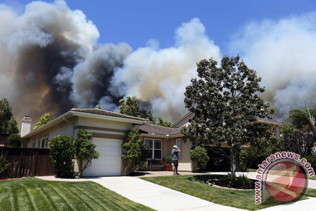 125 ribu mengungsi akibat kebakaran di California
