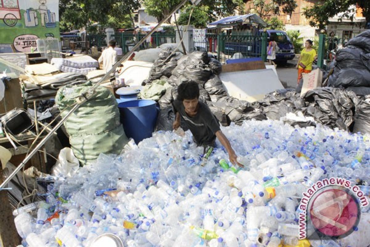 PD Pasar Jaya to process market waste into animal feed