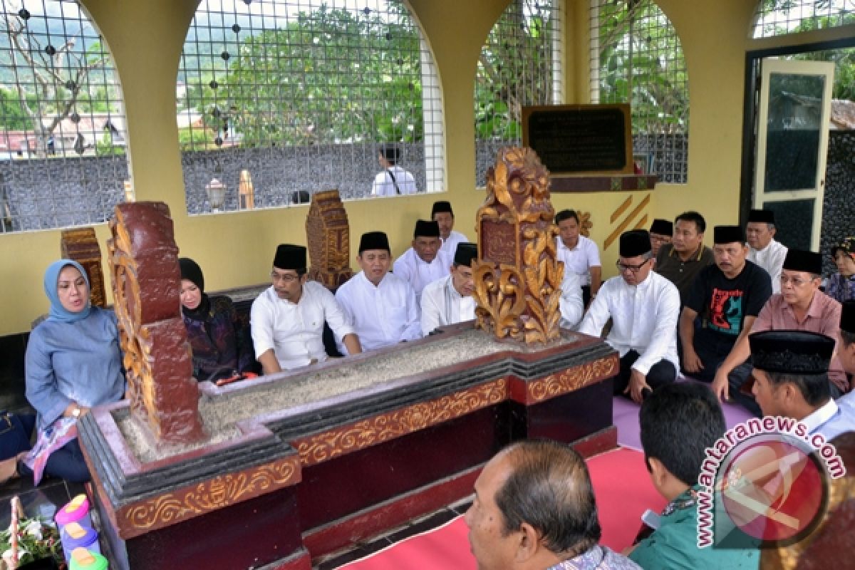 Menelusuri jejak pahlawan nasional asal Sumsel