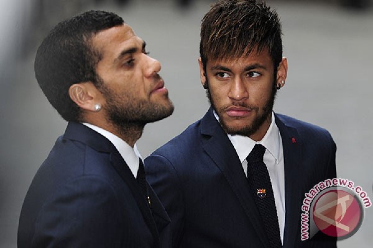 Neymar ingin kalahkan Messi