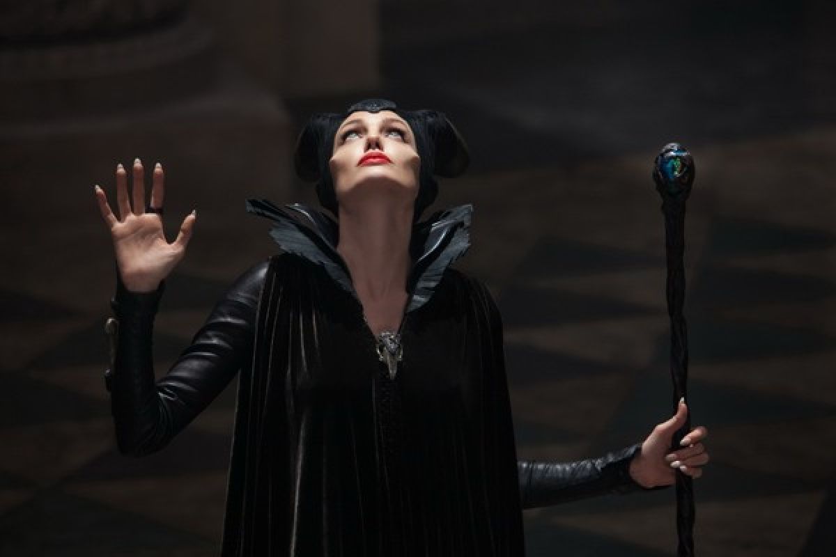 Angelina Jolie tampilkan sisi jahat di "Maleficent"