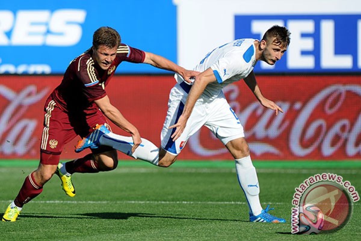 Rusia raih kemenangan pada pertandingan pemanasan