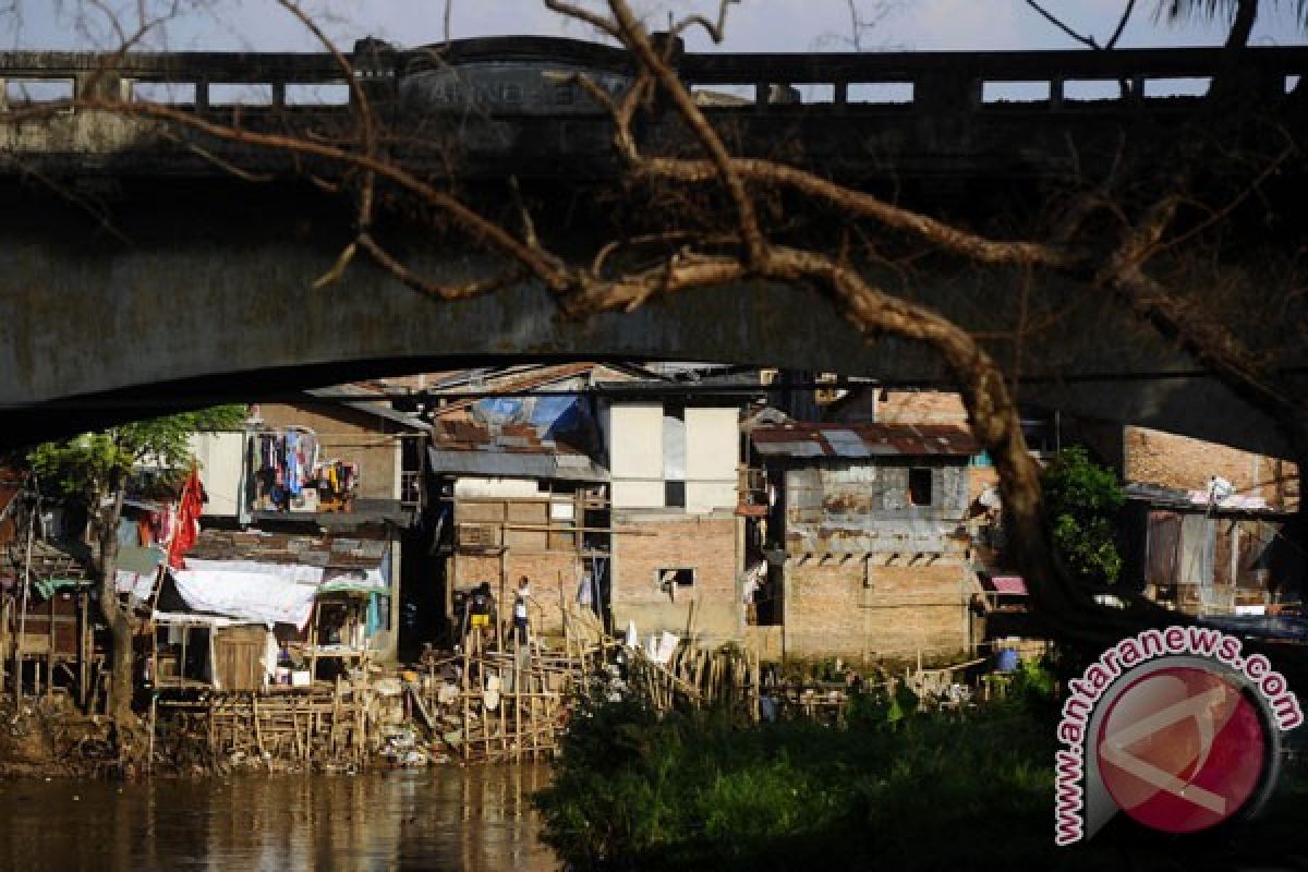 Terlalu padat penduduk bisa timbulkan banjir