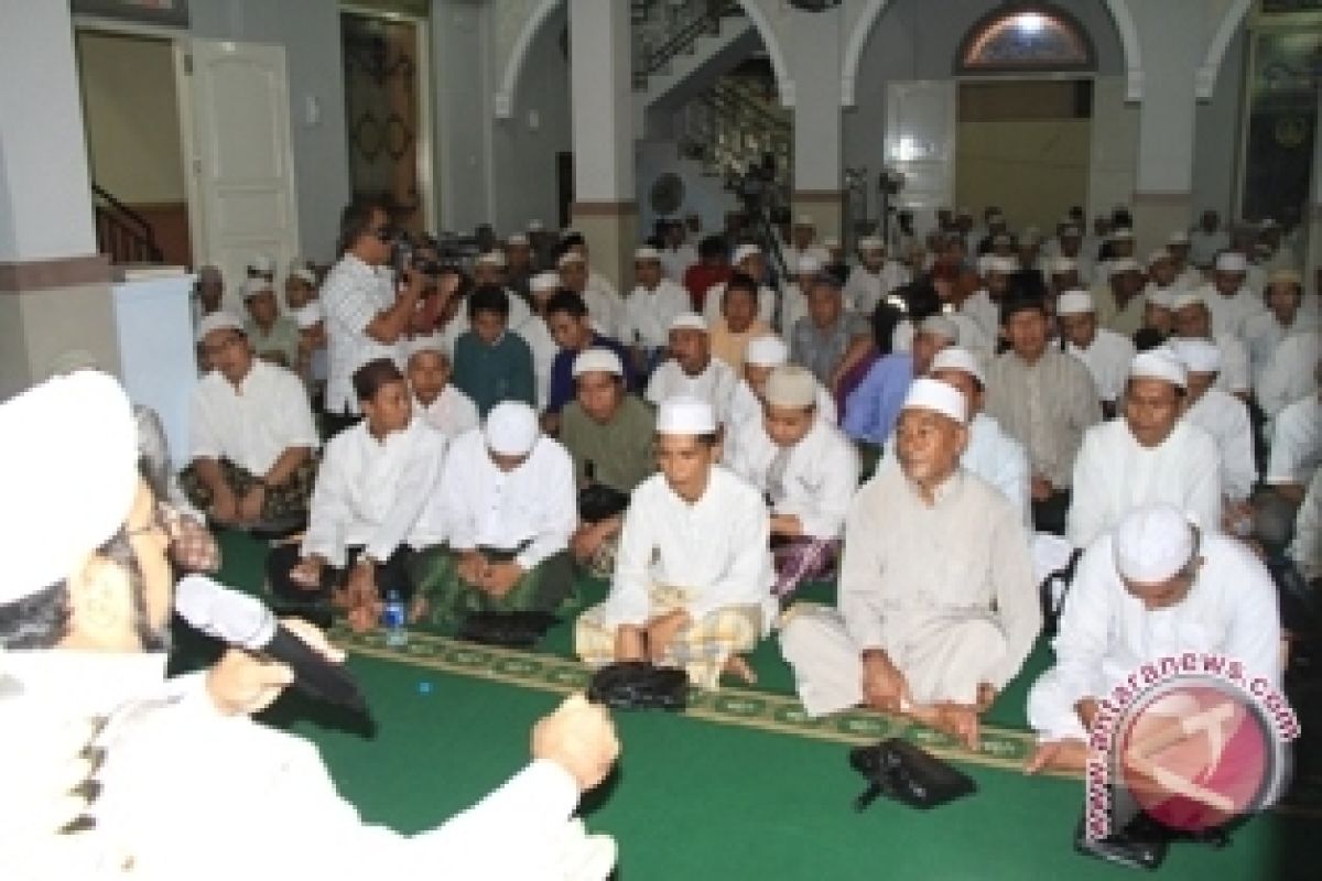  Habib Hamid: Laksanakan Shalat Secara Istiqomah