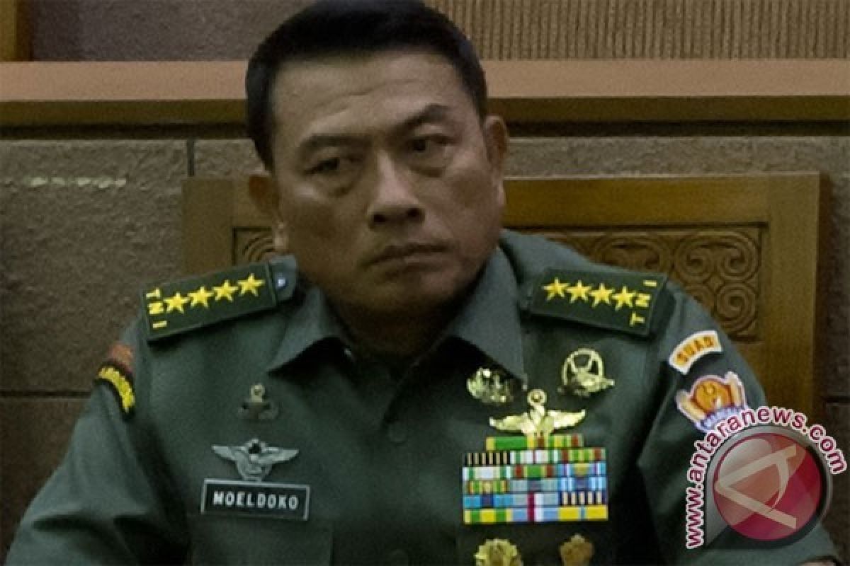  Panglima TNI: Latgab 2014 Meningkatkan Profesionalisme Prajurit TNI