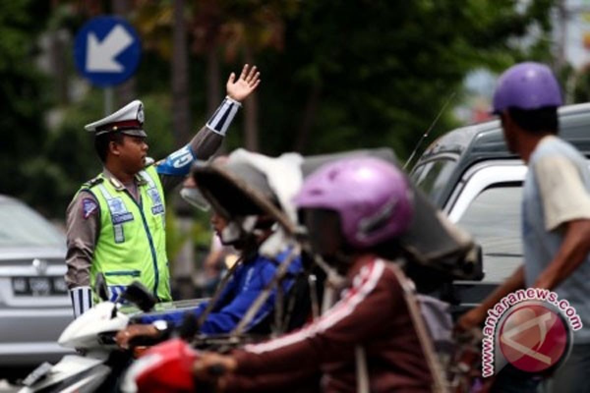 Kondisi Lalu Lintas Malam Natal Jabar Terkendali