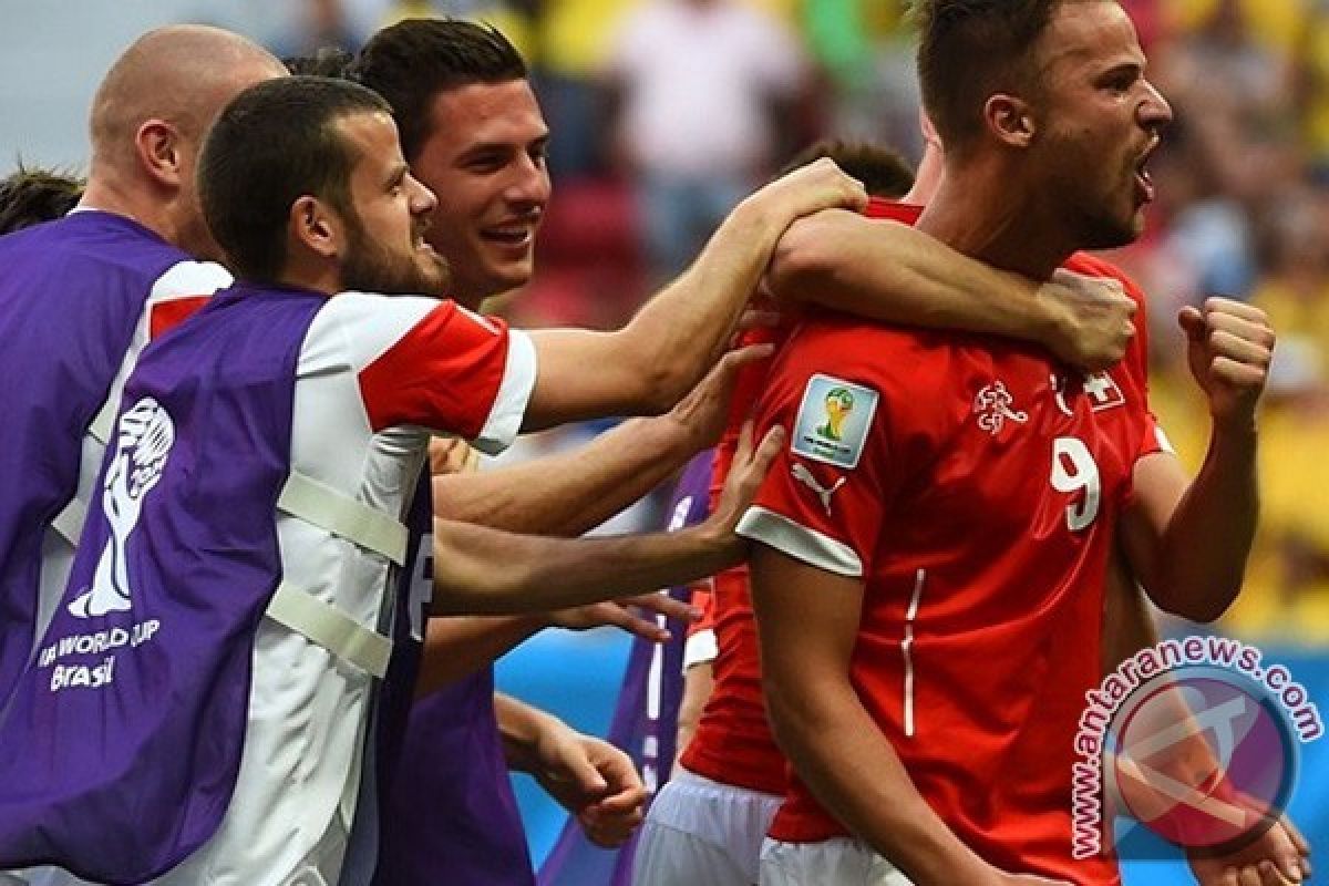 Swiss Kalahkan Ekuador 2-1