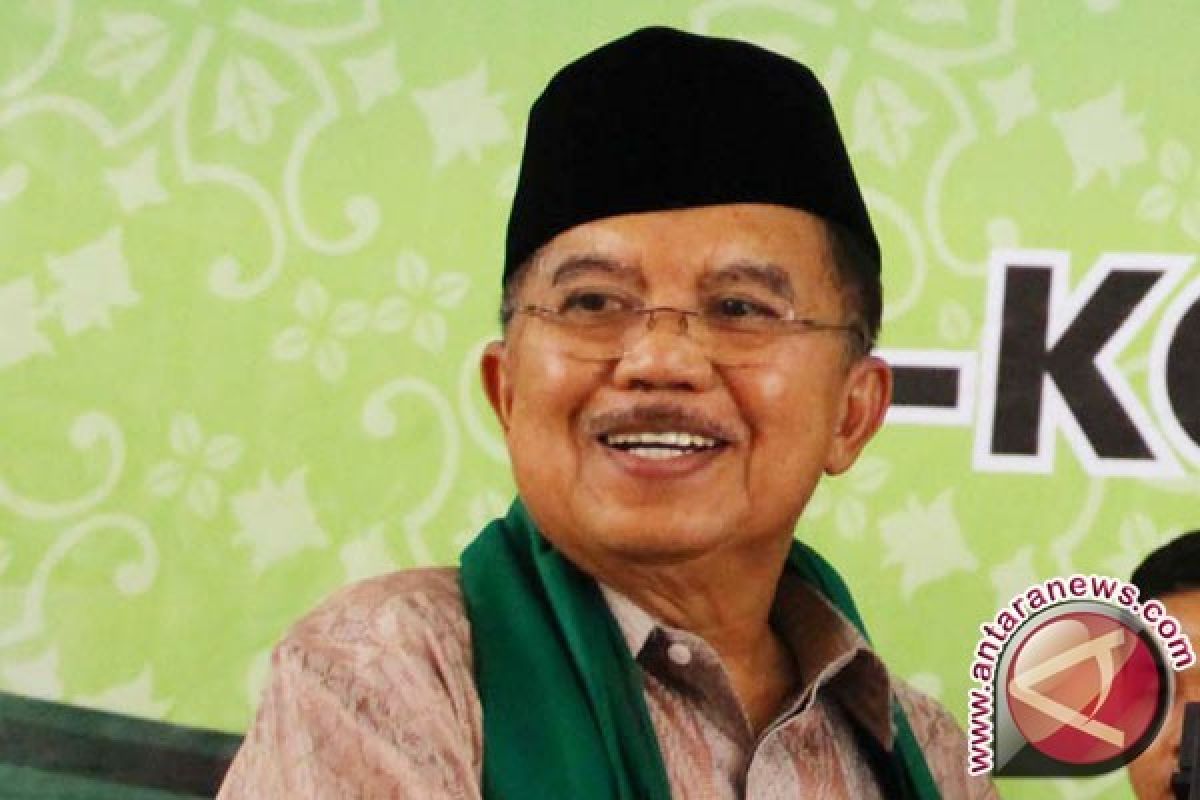 Cawapres Kalla Ziarah Kuburan Massal Tsunami