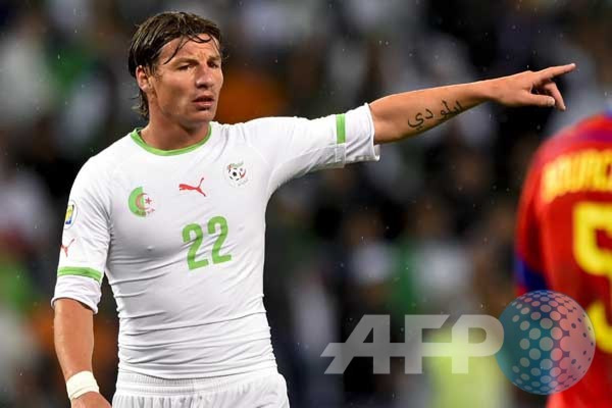 Gelandang Aljazair Mostefa gabung Bastia