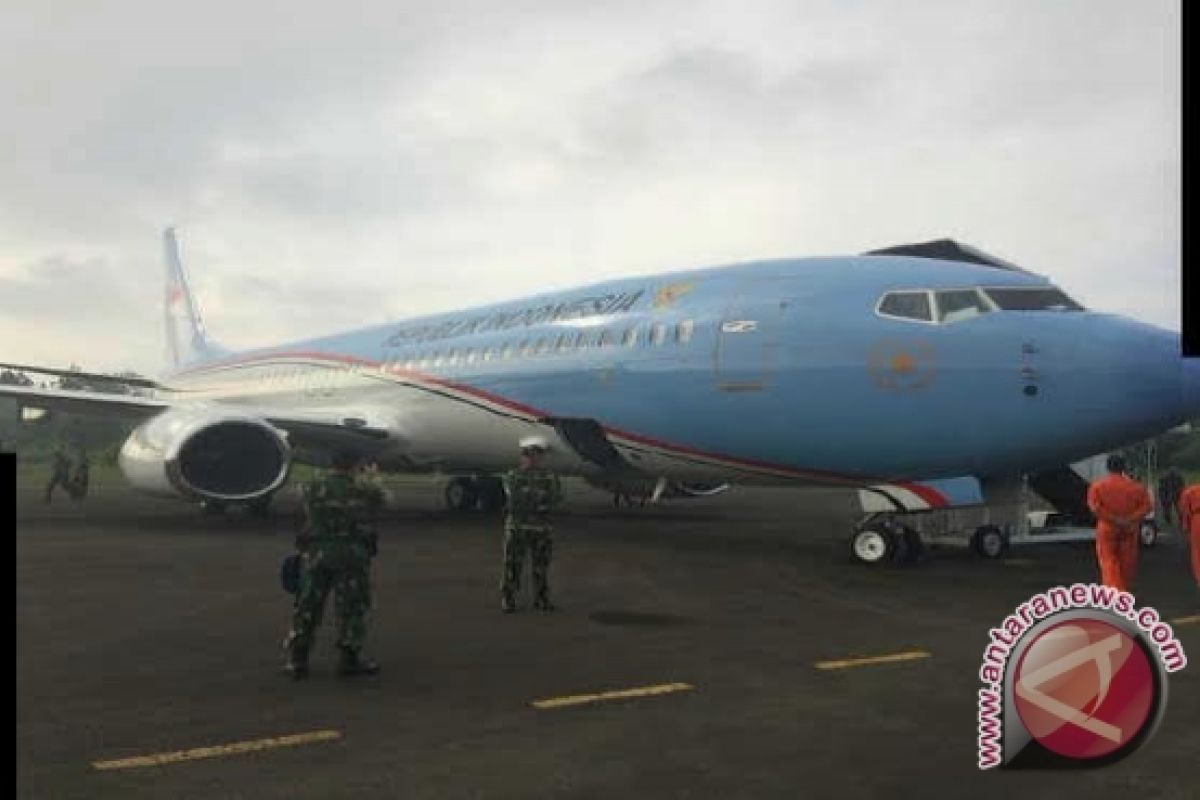 Pesawat Kepresidenan singgah di Bandara Palembang