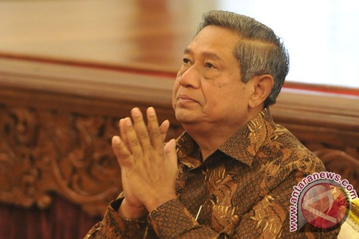 President Yudhoyono closely observes security situation on Tuesday