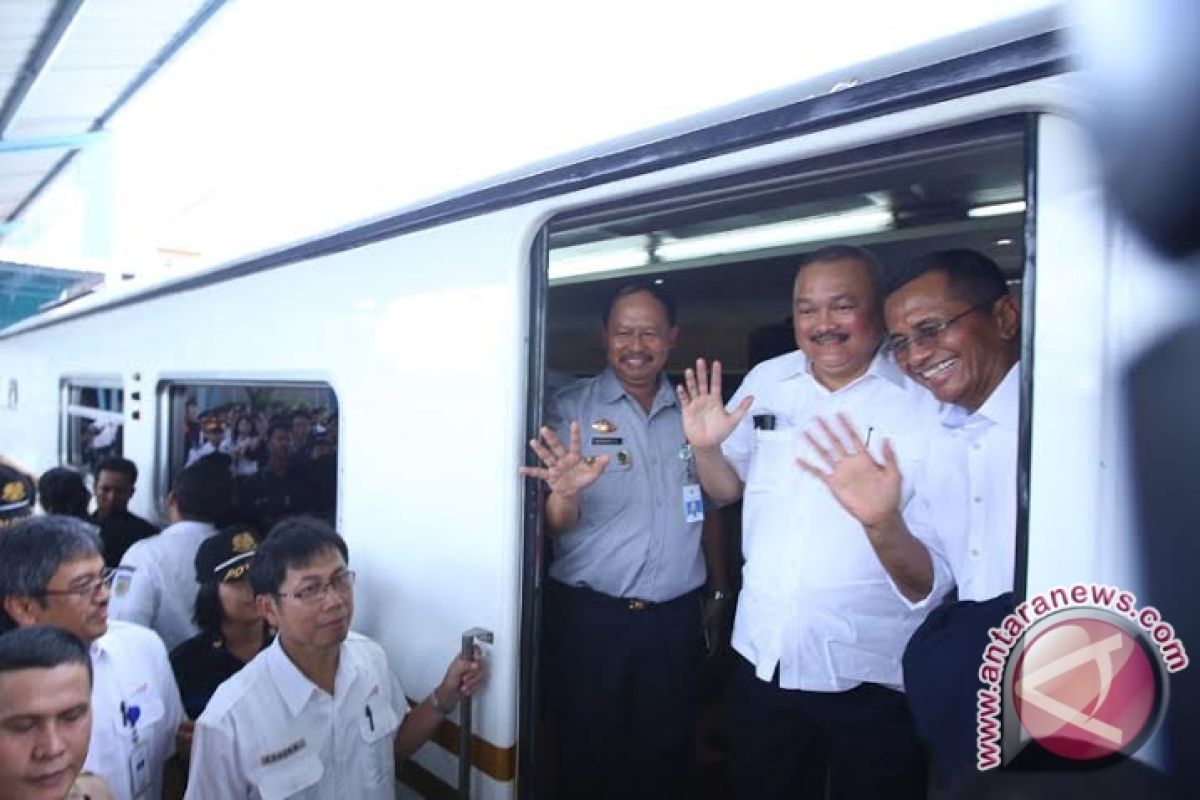 KAI perpanjang operasional kereta api tambahan       